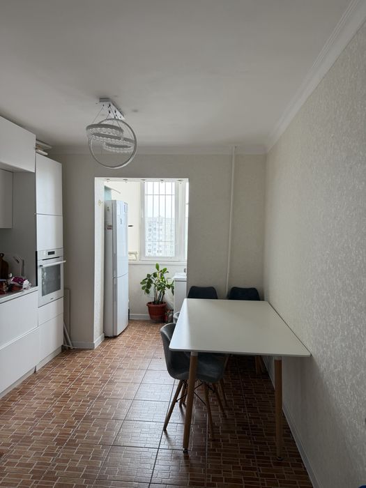 Продам 3 комн квартиру
