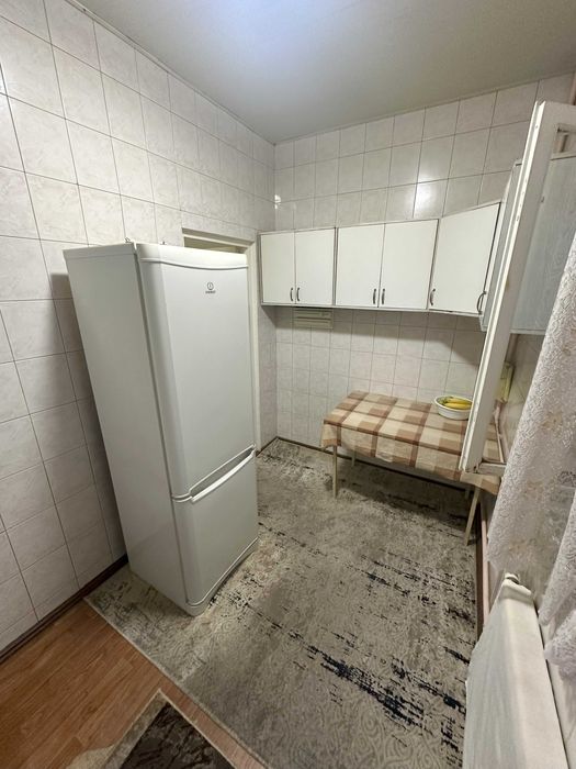 Продается 3-х комнатная квартира 3/3/3 рядом с метро Буюк Ипак Йули!