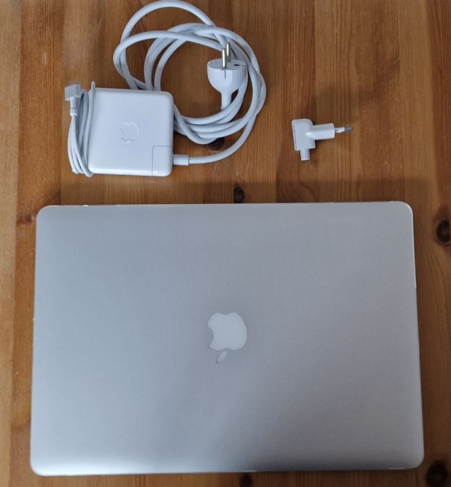 Macbook pro 15” i7