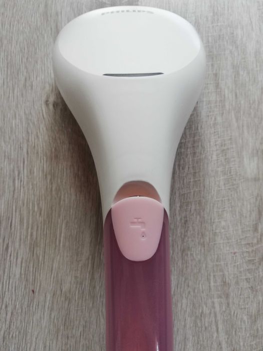Ютия Philips Steam & Go GC299, преносима, вертикална, за дрехи, 1000 W
