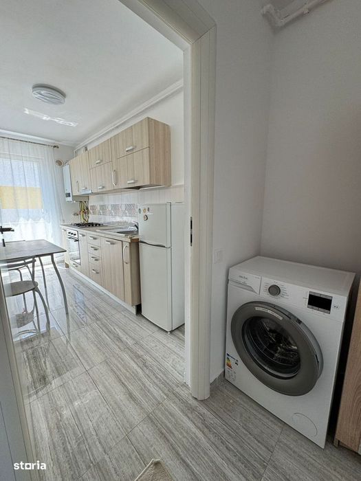 Garsonieră de închiriat – 350 € / lună+ Loc parcare inclus
