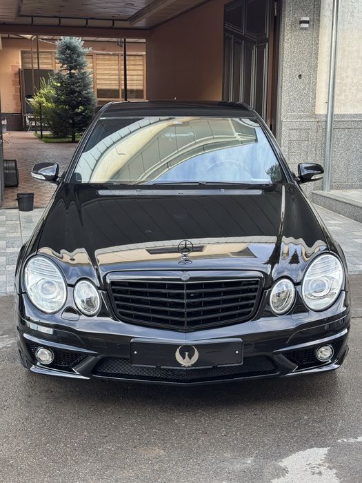 Mercedes Benz w 211