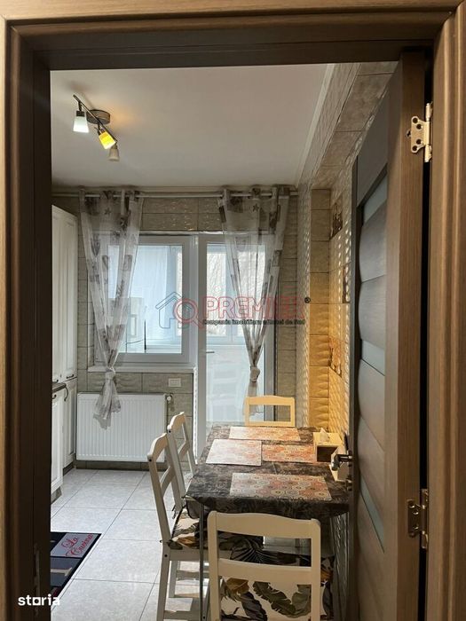 Piata Resita - apartament modern 3 camere