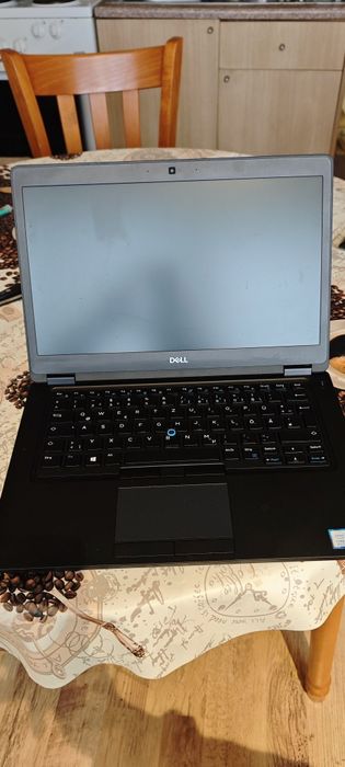 Лаптоп Dell latitude 5490