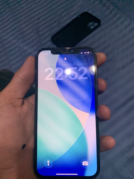 Продам сатам Iphone 12 pro max айфон 12про макс