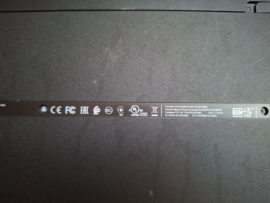 Notebook HP Model: 15-ay006nu