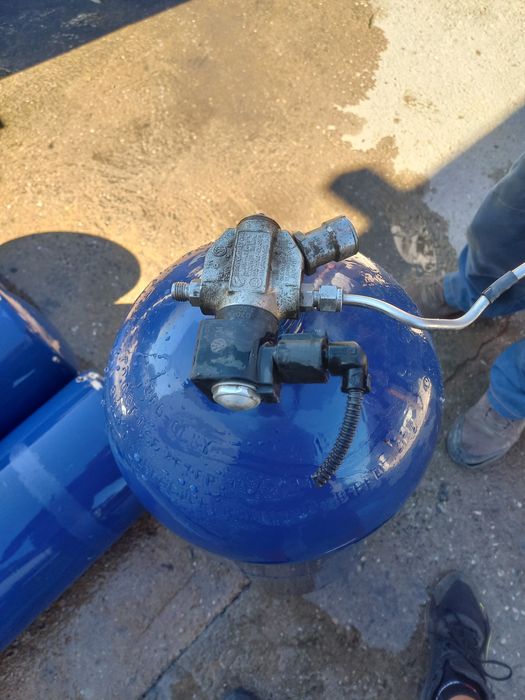 Оригинални метанови бутилки 4 бр.