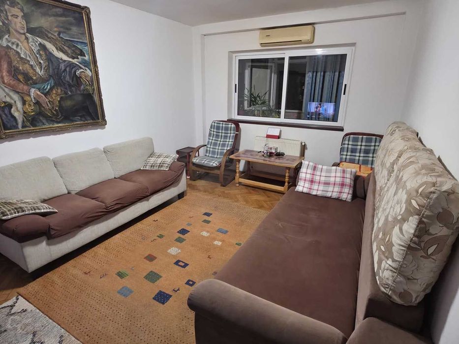 Apartament 4 camere 84 MP - etaj 1/8 - bloc 1984 - centrala termica