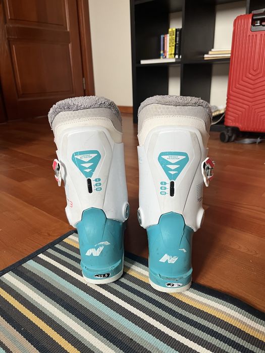 Clăpari schi Nordica Speedmachine 3 – mărime 22.5 (EU ~35)