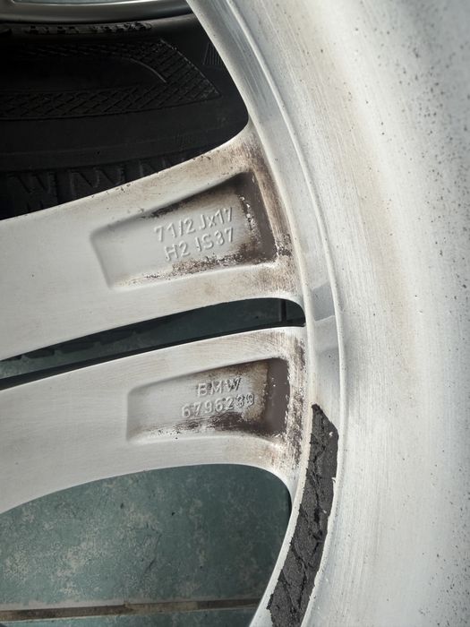 Jante aliaj R17 originale BMW F30 F32  225/50/17 iarna Kleber
