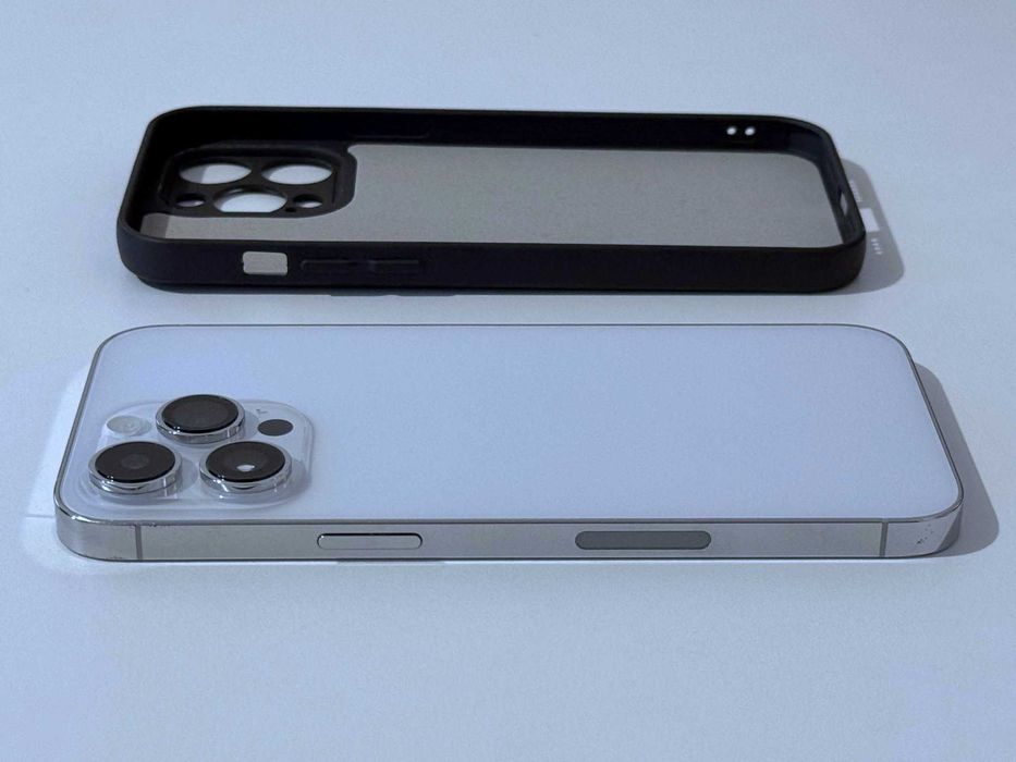 Бартер! iPhone 14 Pro Max 256GB Silver (Сив) Е-Sim / 77% Батерия.