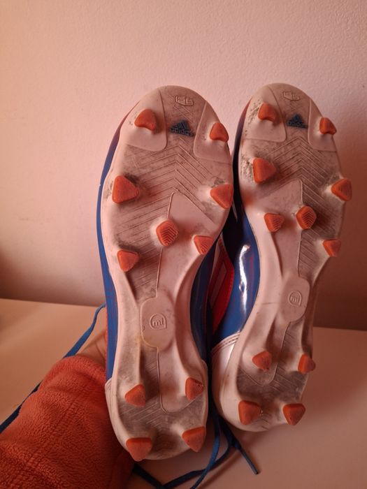 Crampoane Adidas 39