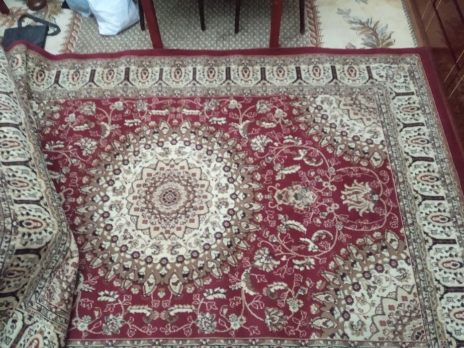 Ковер бу 2 метра на 3 метра