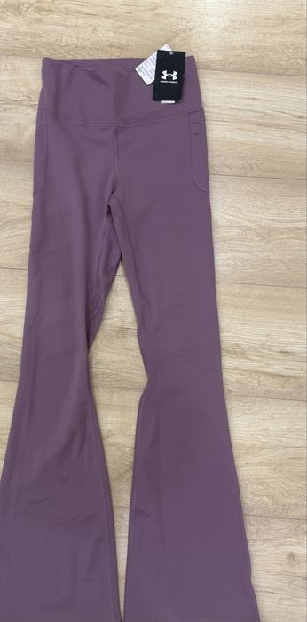 Расклешенные леггинсы (флэры)