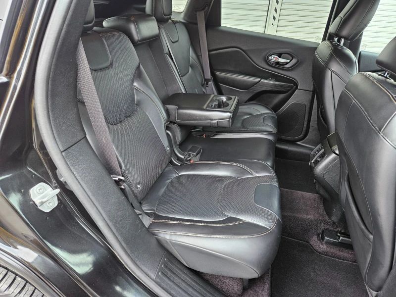 Jeep Cherokee 2.2 DI 200 KC.