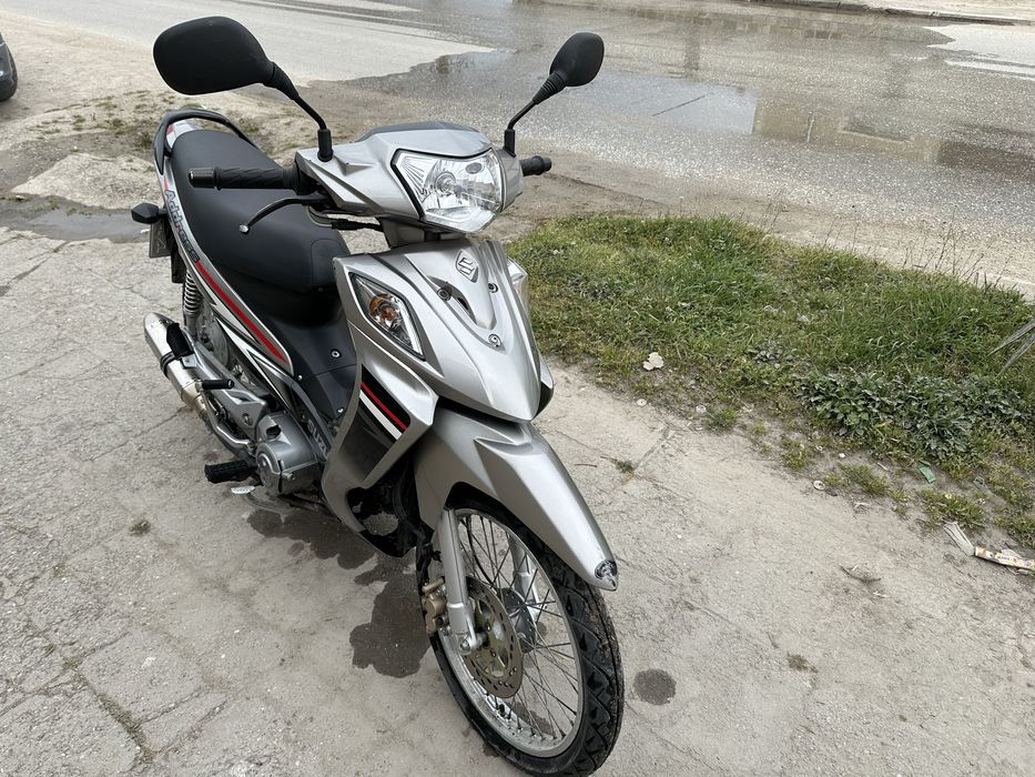 Suzuki Adress 125