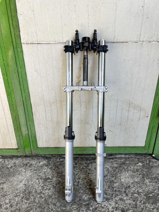 Предница за xt 600