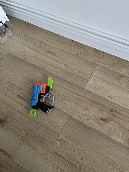 Vând pușcă și pistol xshot
