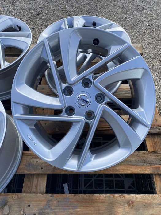 17 цола 5 х 114.3 мм Рено Нисан Кашкай Nissan Qashqai , Renault Kadjar