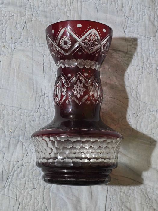 Vaza de cristal veche