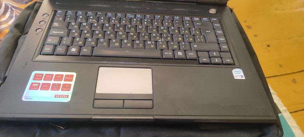 Продам ноутбук vestel