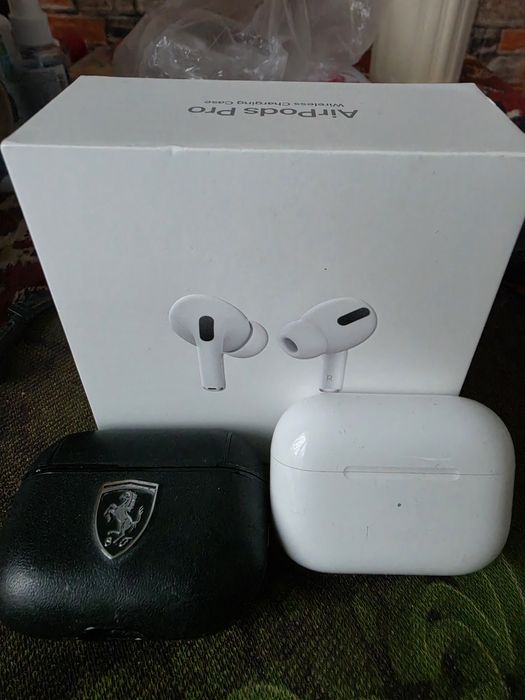 Vand casti apple