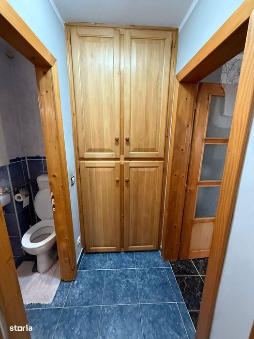 3 CAMERE cu bucatarie mare, Narcisa