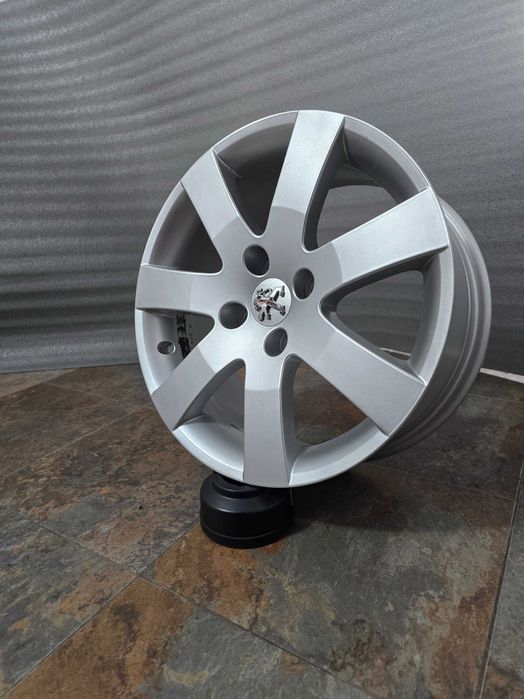 16 цола Peugeot 4x108 алуминиеви джанти комплект