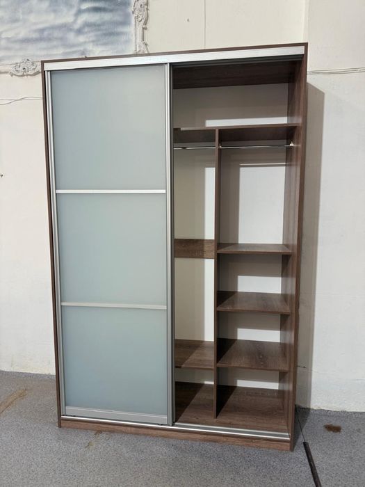 Продам Шкаф-купе