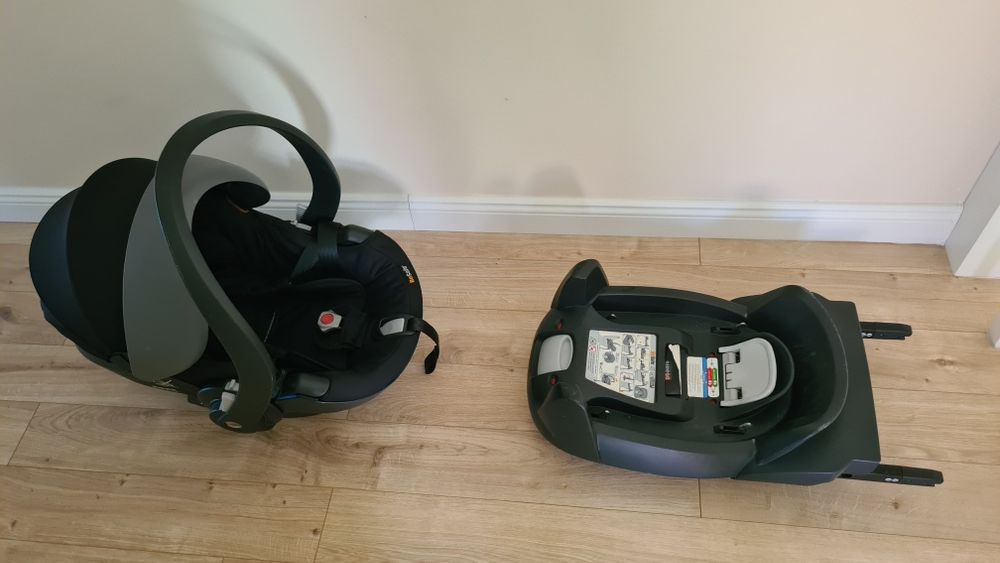 Scoica auto + baza Isofix