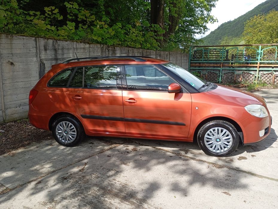 SKODA Fabia 2009 — imagine 2