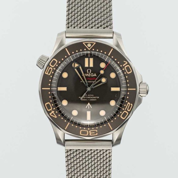 Omega Seamaster Diver 300m 007 Edition Titanium