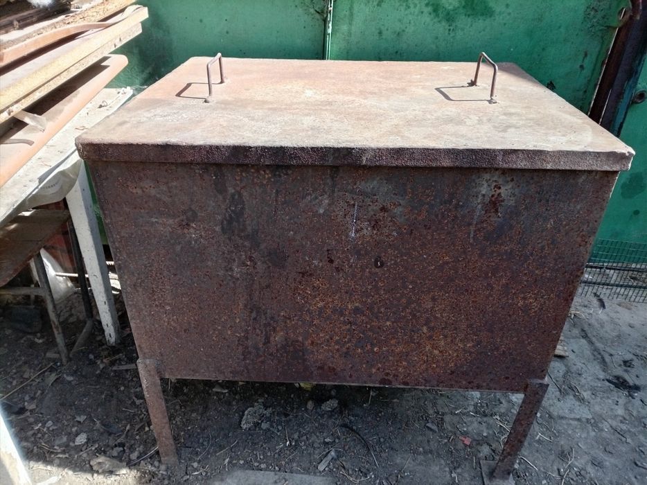 Продам коктальницу.