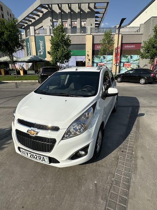 Автомобиль спарк 4