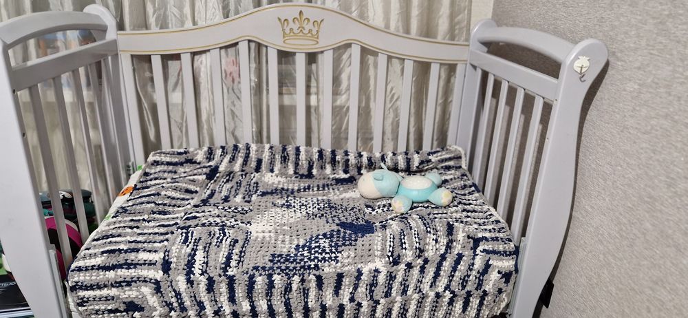 Продам манеж в отличном состоянии