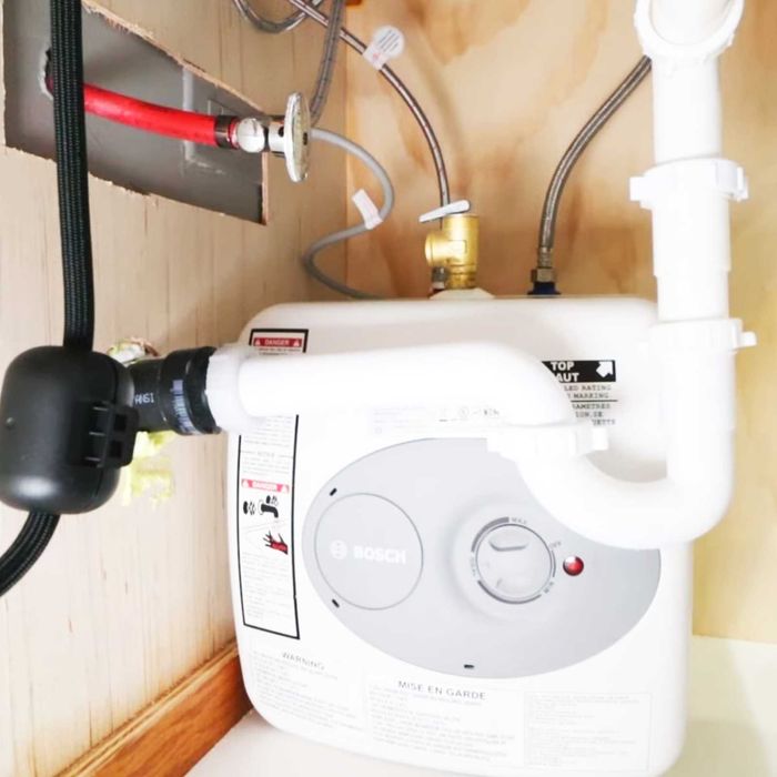 Instalator Bucuresti AUTORIZAT  Instalatii sanitare Sector 1 2 3 4 5 6