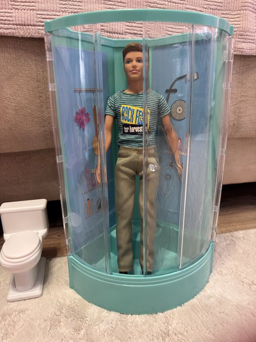 Продам мебель для барби