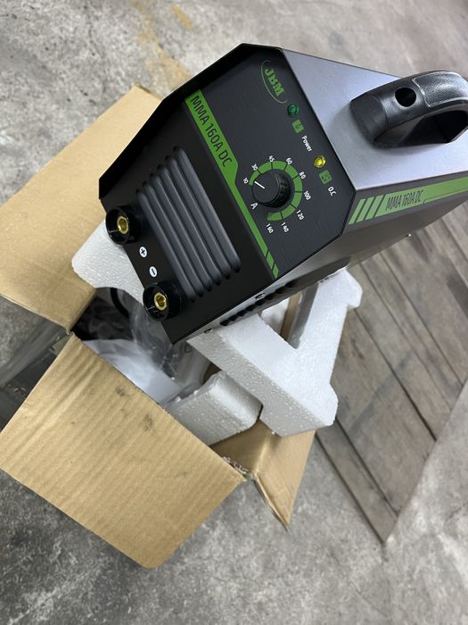 Инверторен електрожен 160A JBM