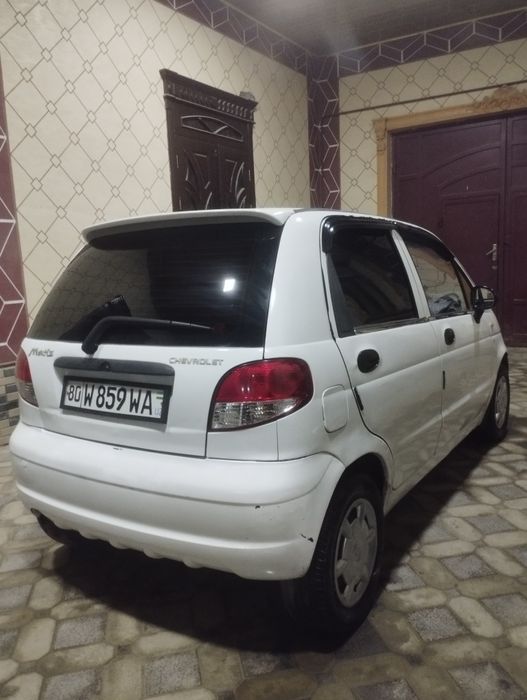 Матиз сотилади метанда