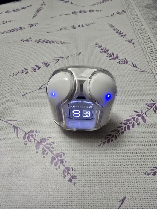 Vand casti Bluetooth