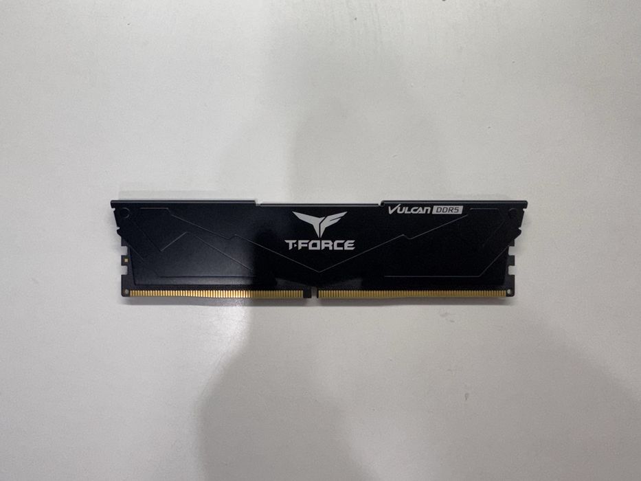 Оперативная память DDR5 16GB 6000 MHz [1x16]