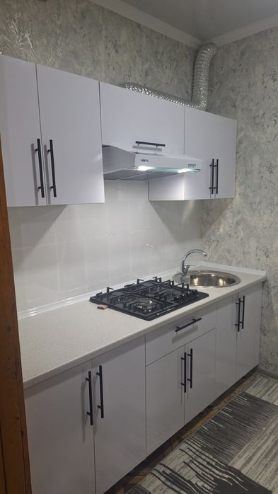 Квартира 5мик 1этаж 3хоналик сотилади