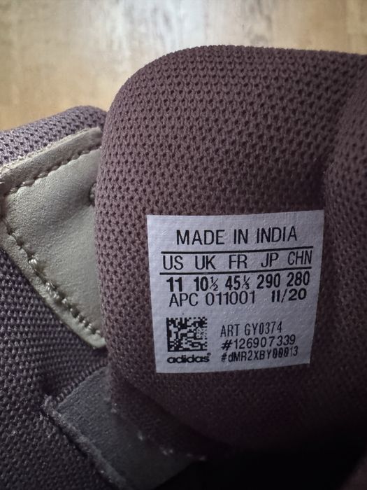 Yeezy desert boot taupe blue