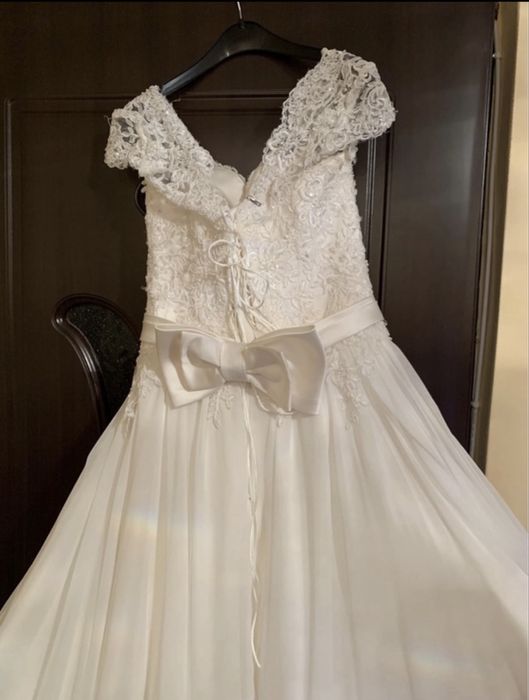 Rochie mireasa Ivoire!