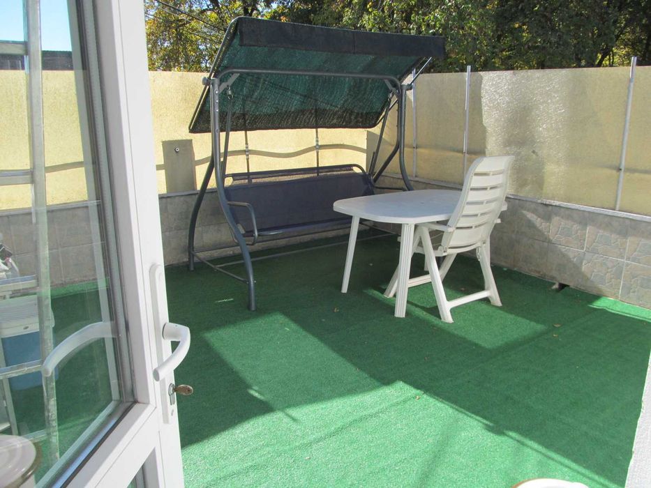 vand apartament central langa parc in pucioasa, 100 km de bucuresti