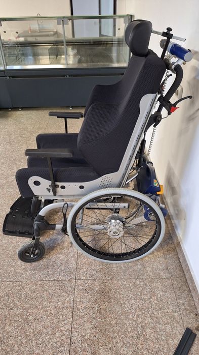 Scaun electric medical V-max