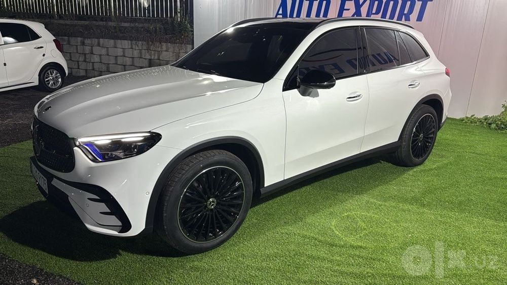 Mersedec GLC 300 4 matic yangi, rastamojka qilingan