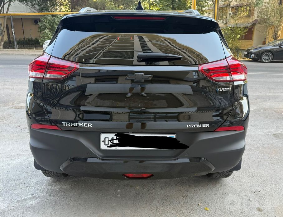 Tracker 2 Premier Plus 2025