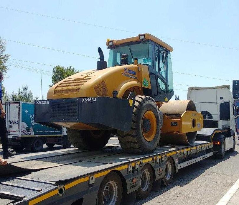 на складе! Одно вальцовый грунтовый виброкаток XCMG XS163j