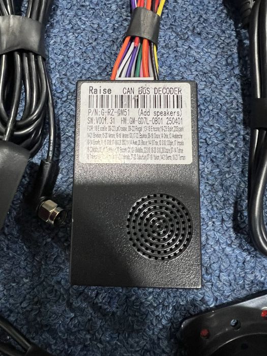 Продам комплект монитор колонки Spark Cobalt